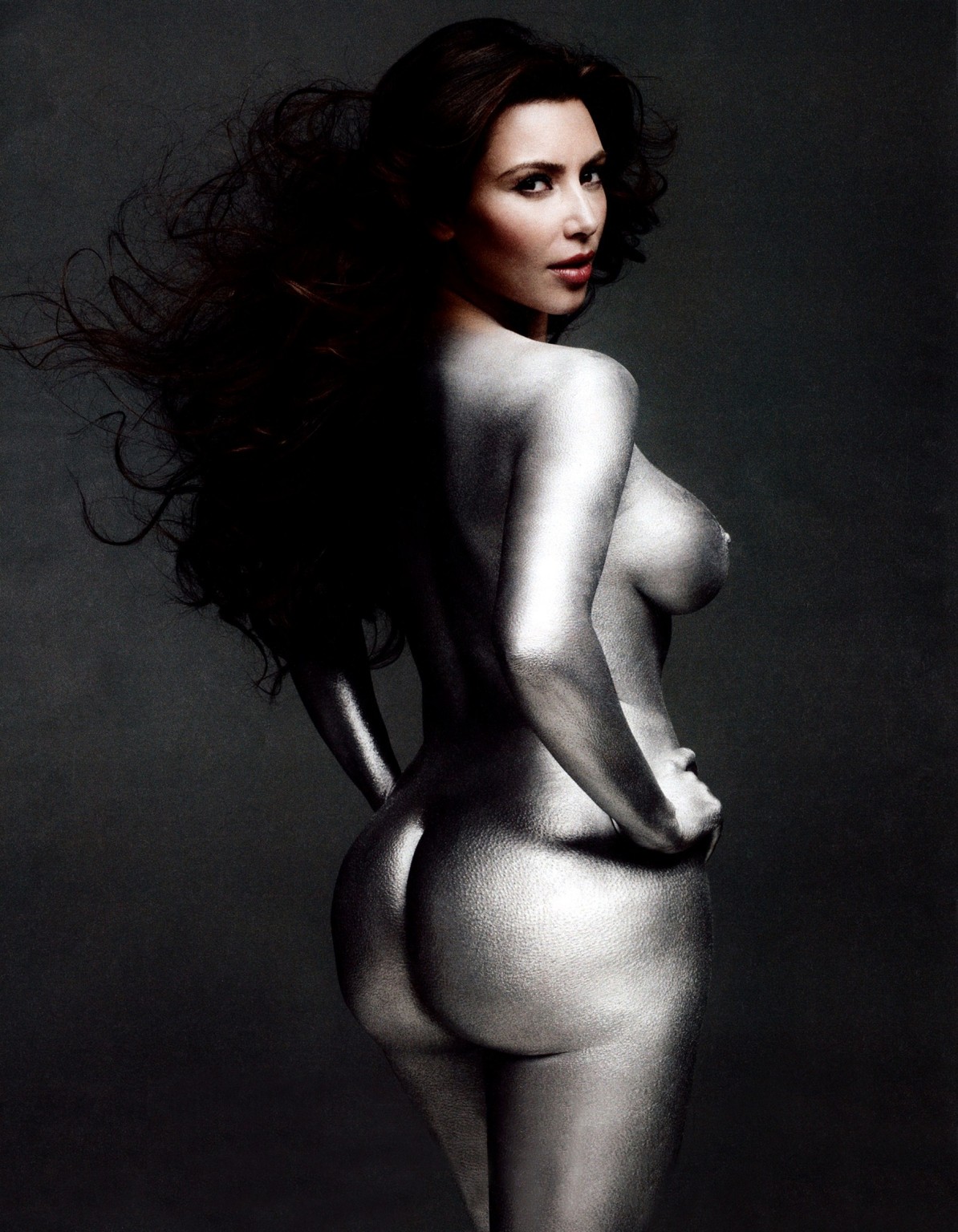 Kim kardashian posiert völlig nackt und in sehr sexy Bikini
 #72604121