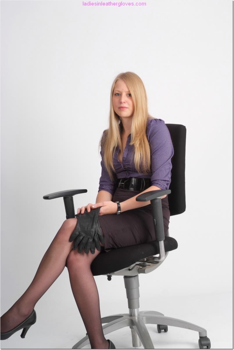Leggy blonde secretary Hayley puts on a tight black pair of leather gloves #73526569