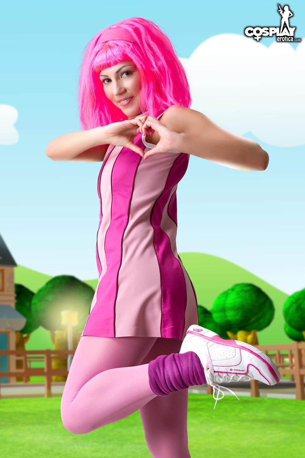 Pink hair cosplay #70767493