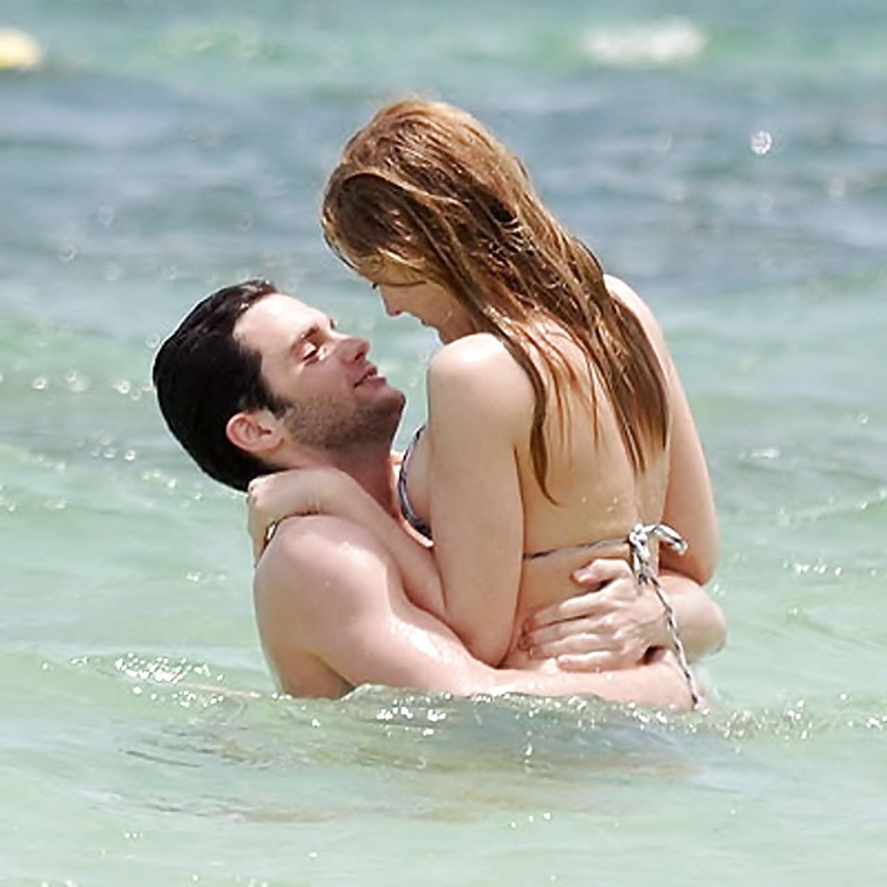Blake Lively nipple slip and sexy in bikini on beach paparazzi pictures and show #75301178