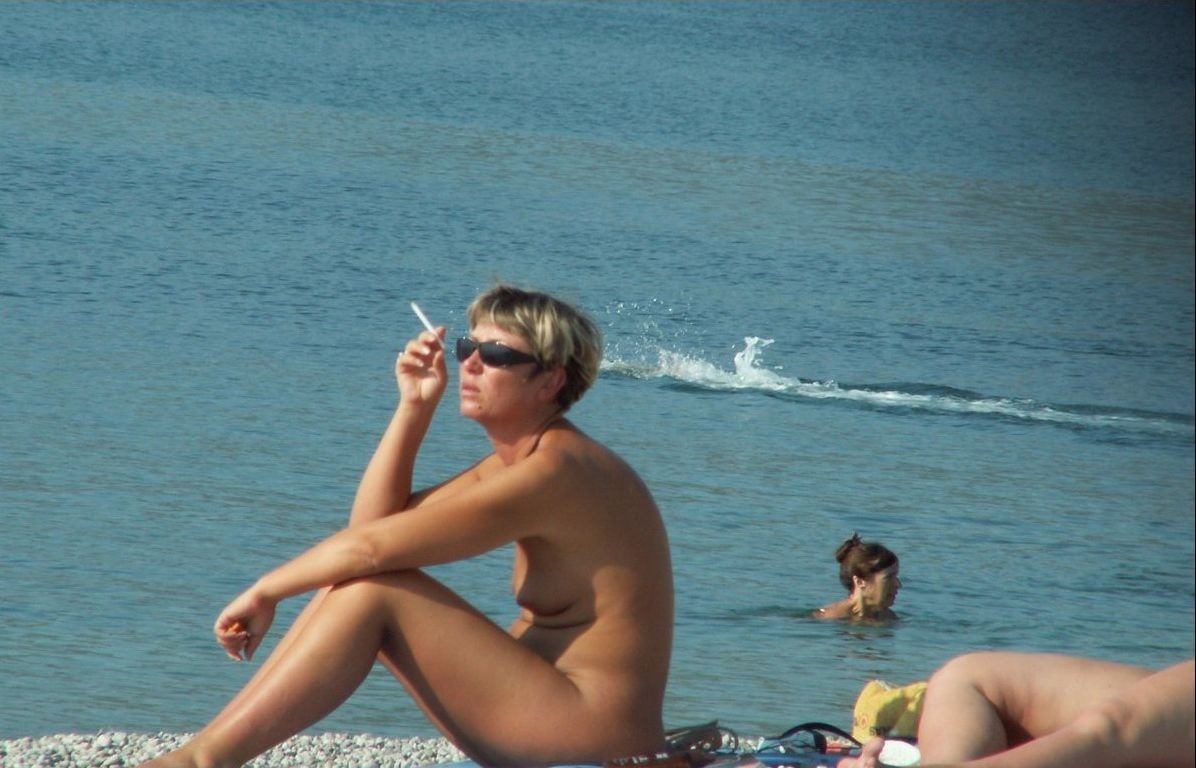 Slim nudist teen shows off her tiny teen titties #72251471