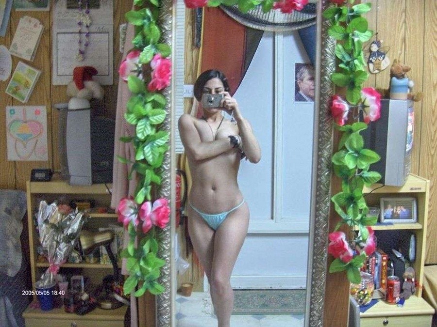 ブロンドとブルネットの自撮り写真パート
 #67567559