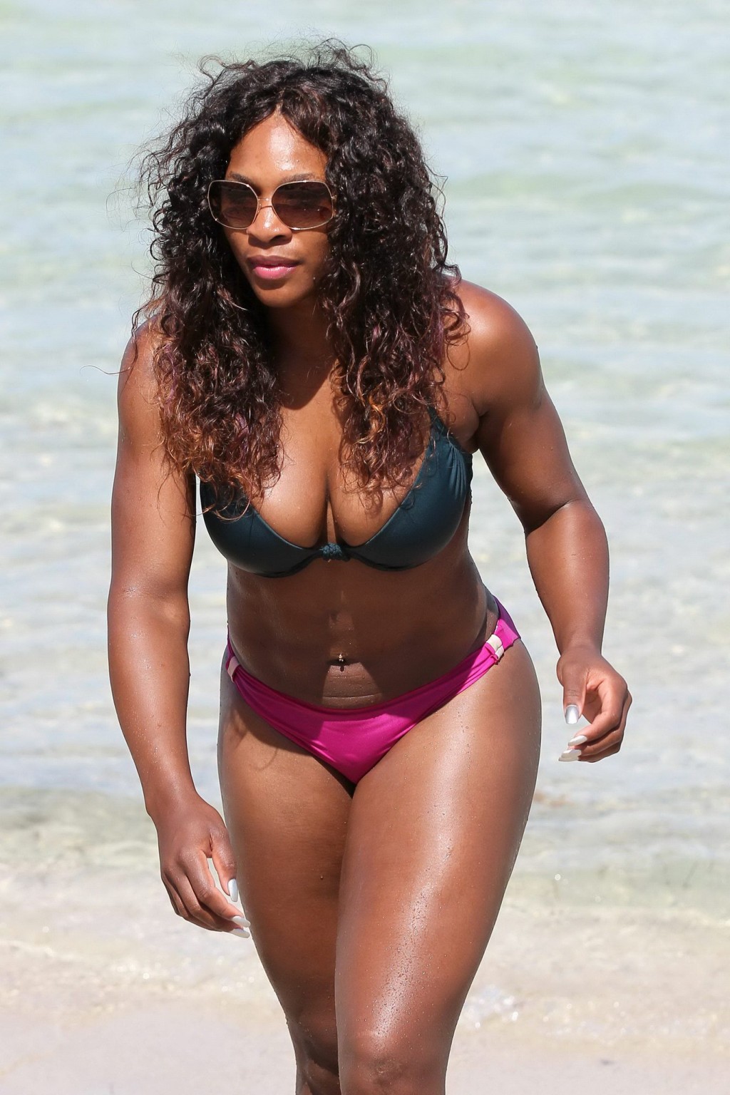 Serena Williams busty wearing bikini at the South Beach #75296008