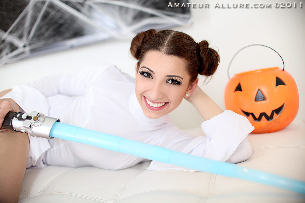 Brunette teen Lexi fucked in sexy princess Leia costume #74444209