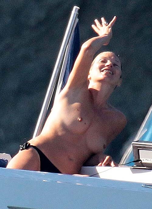 Kate Moss enjoying on yacht with her friends in topless #75254236