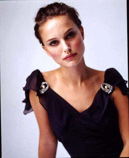 Natalie portman zeigt ihre muschi und titten und fickt hart
 #75390051