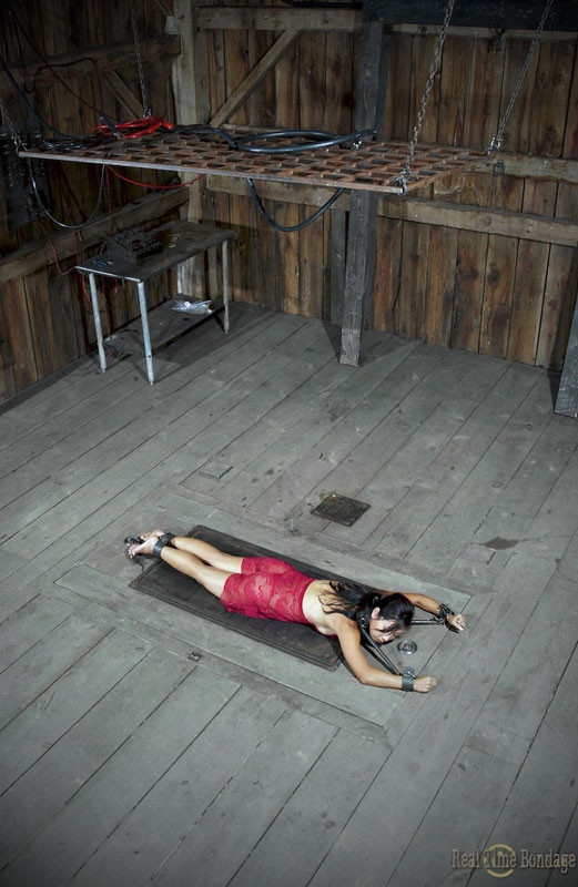 Tia ling liebt Bondage fast so sehr wie den Service. Sie will gefallen 
 #72088845