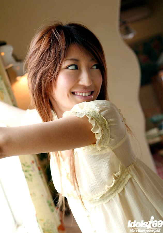 Nena japonesa sexy con lencería transparente #69909600