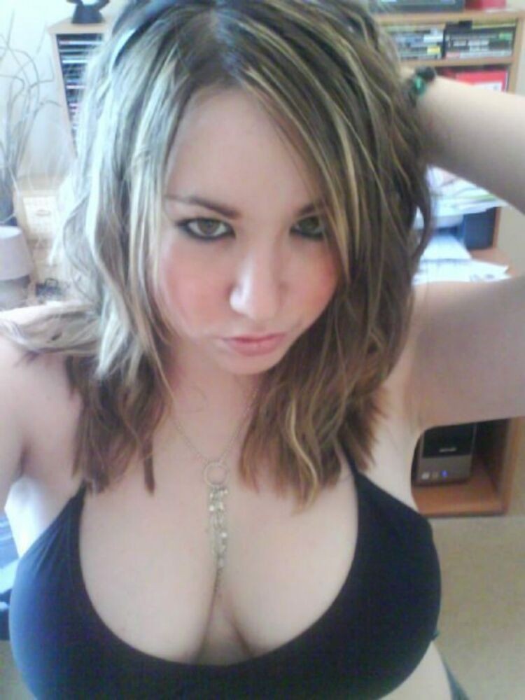 Busty Gfs Exposing thier big tits gallery 20 #67739636