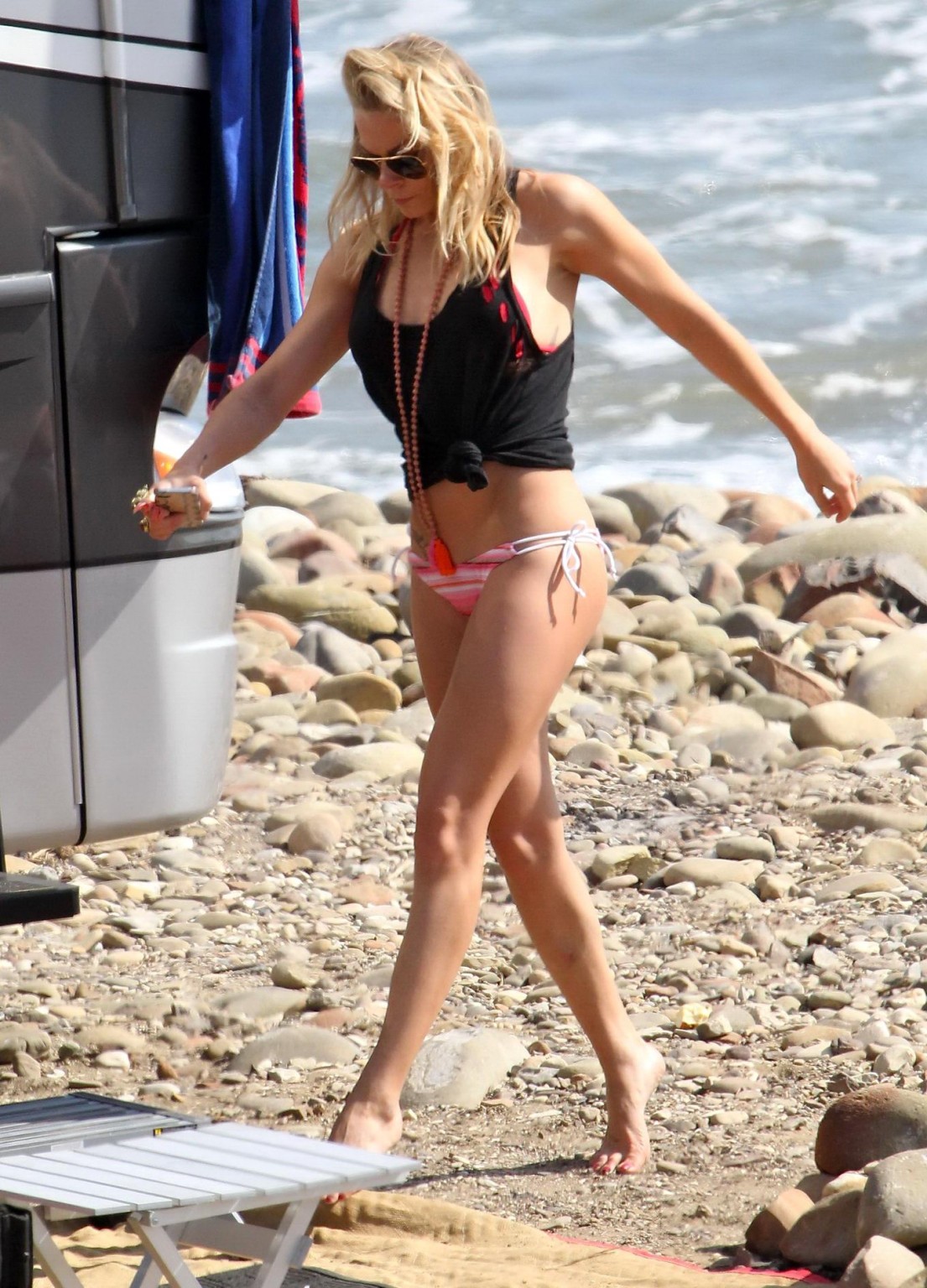 LeAnn Rimes showing off her ass in bikini at a beach in California #75198858