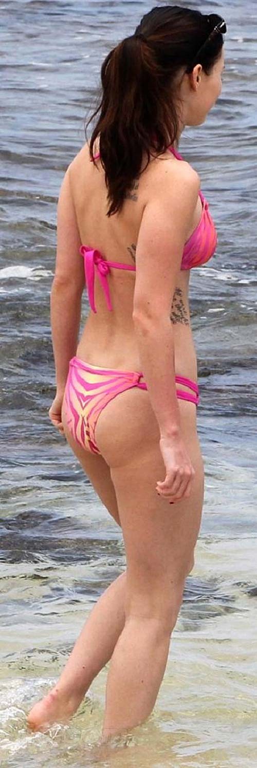 Megan Fox very sexy and hot bikini and upskirt paparazzi photos #75287357