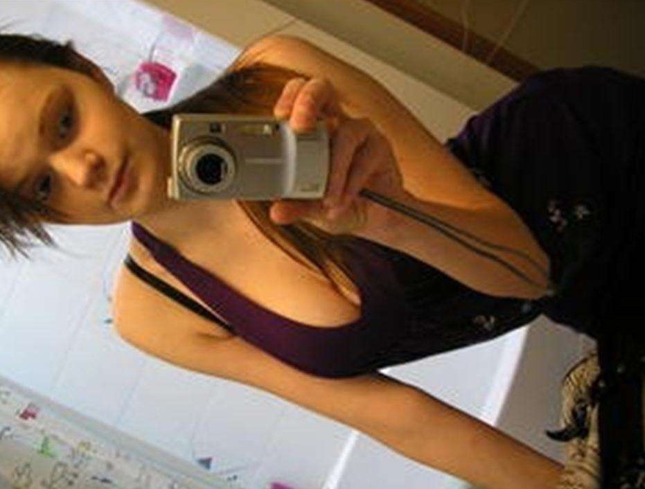 Pictures of pretty amateur teens self-shooting #77096648