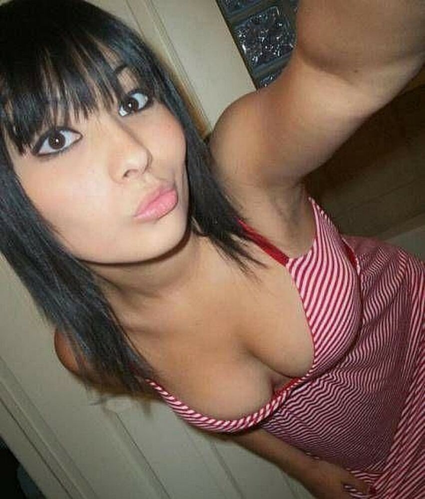 Asian gfs are posing for the camera page 21 #68036016
