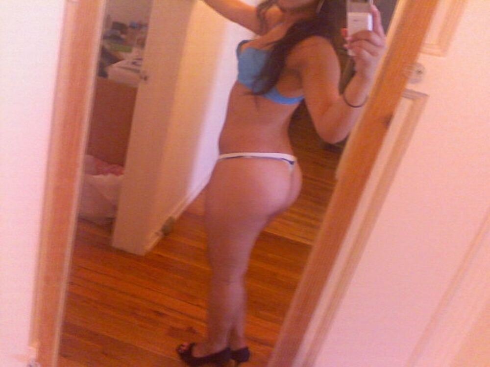 Asian gfs are posing for the camera page 21 #68036033