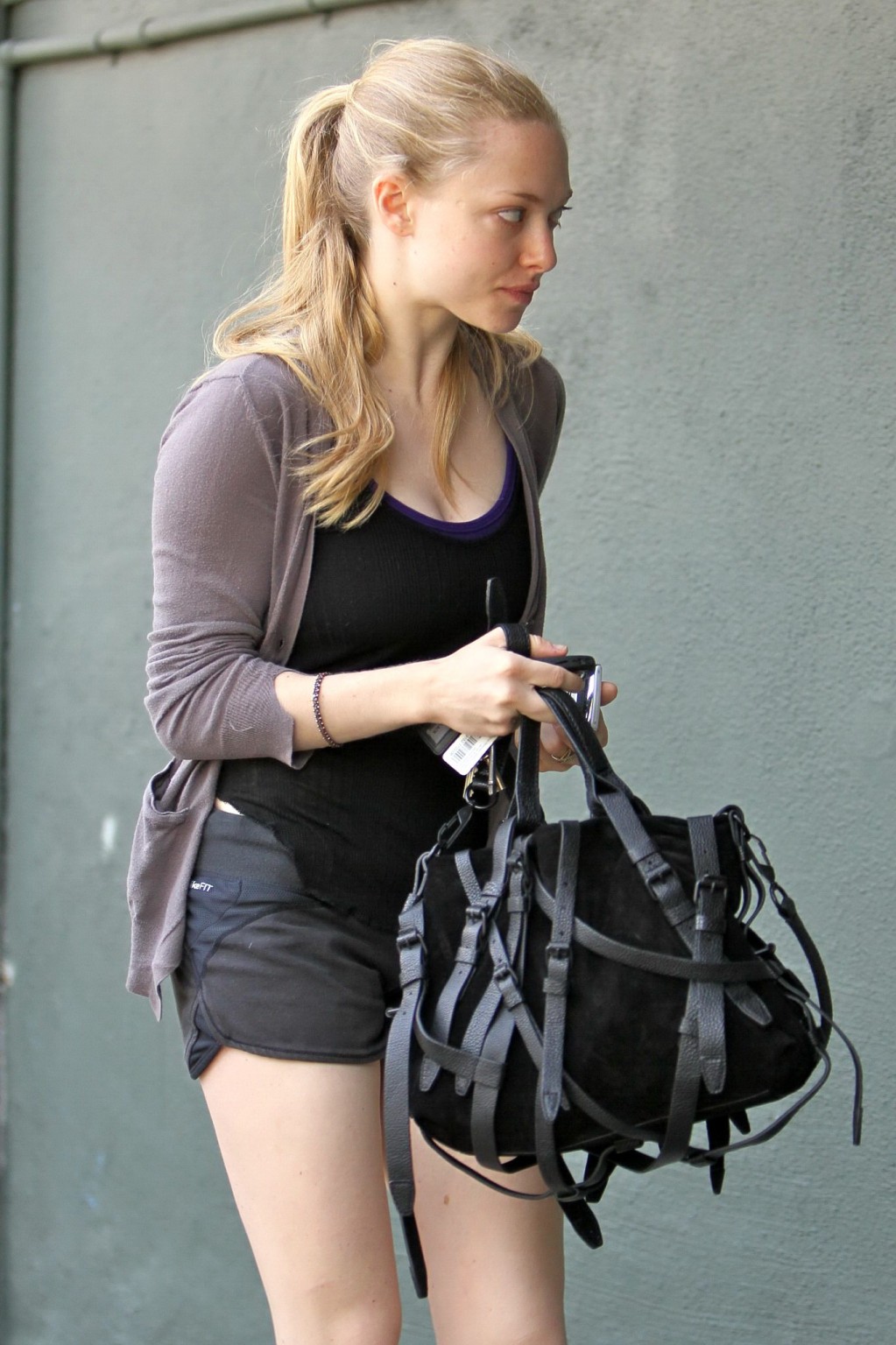 Amanda Seyfried shows her ass in shorts leaving the gym in Hollywood #75312581