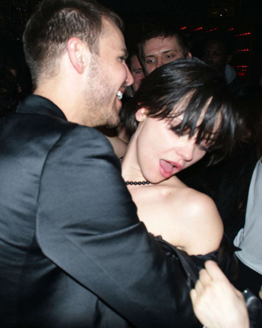 Christina Ricci is very drunk on some party paparazzo photos #75356340