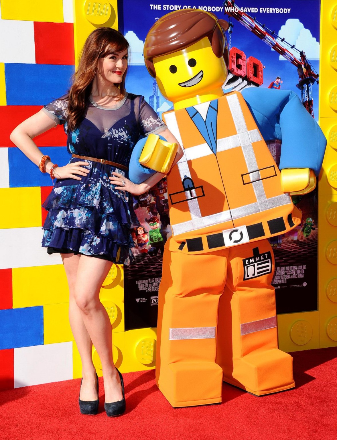 Sara Rue showing huge cleavage at 'The LEGO Movie' premiere in Westwood #75205027