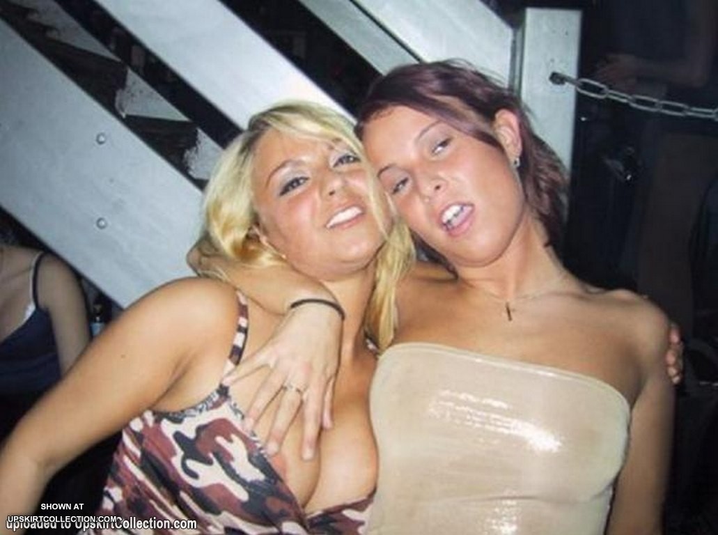 Accidental downblouses are spied on camera #73172470