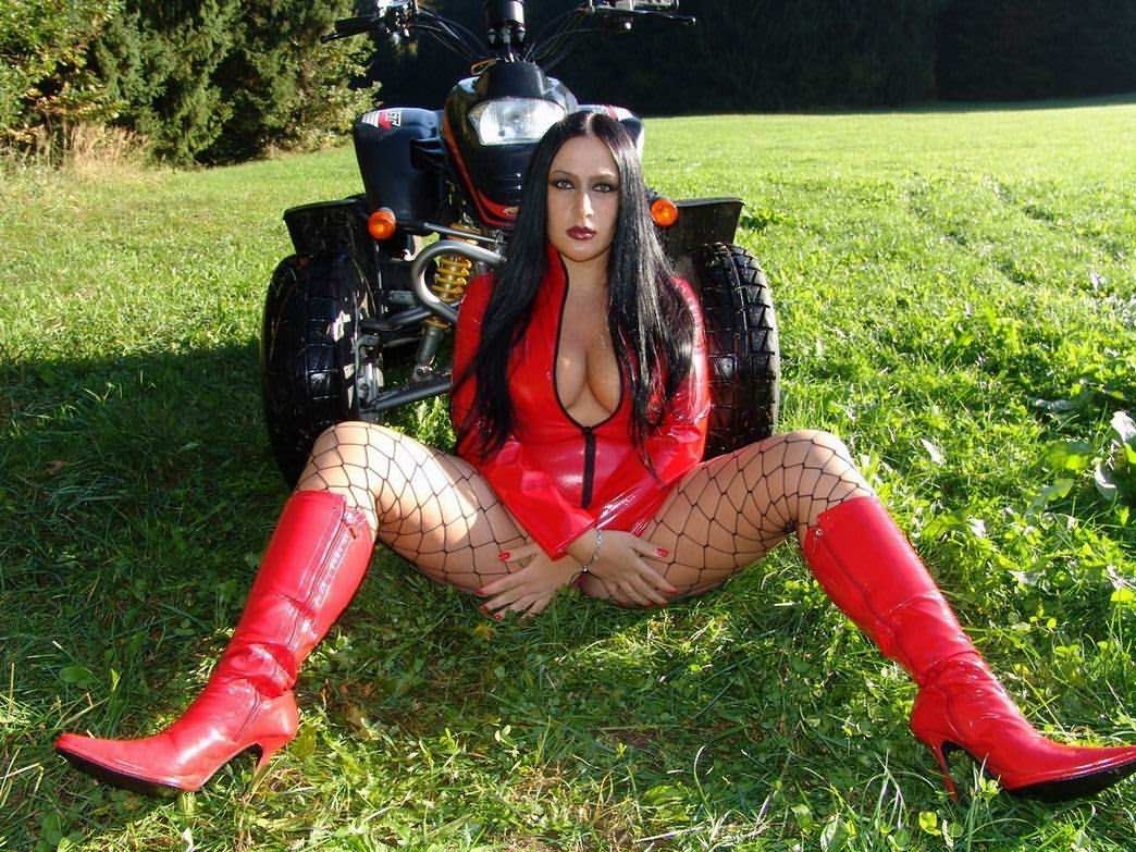 Busty Schokomaus in latex and boots outdoors #74803276