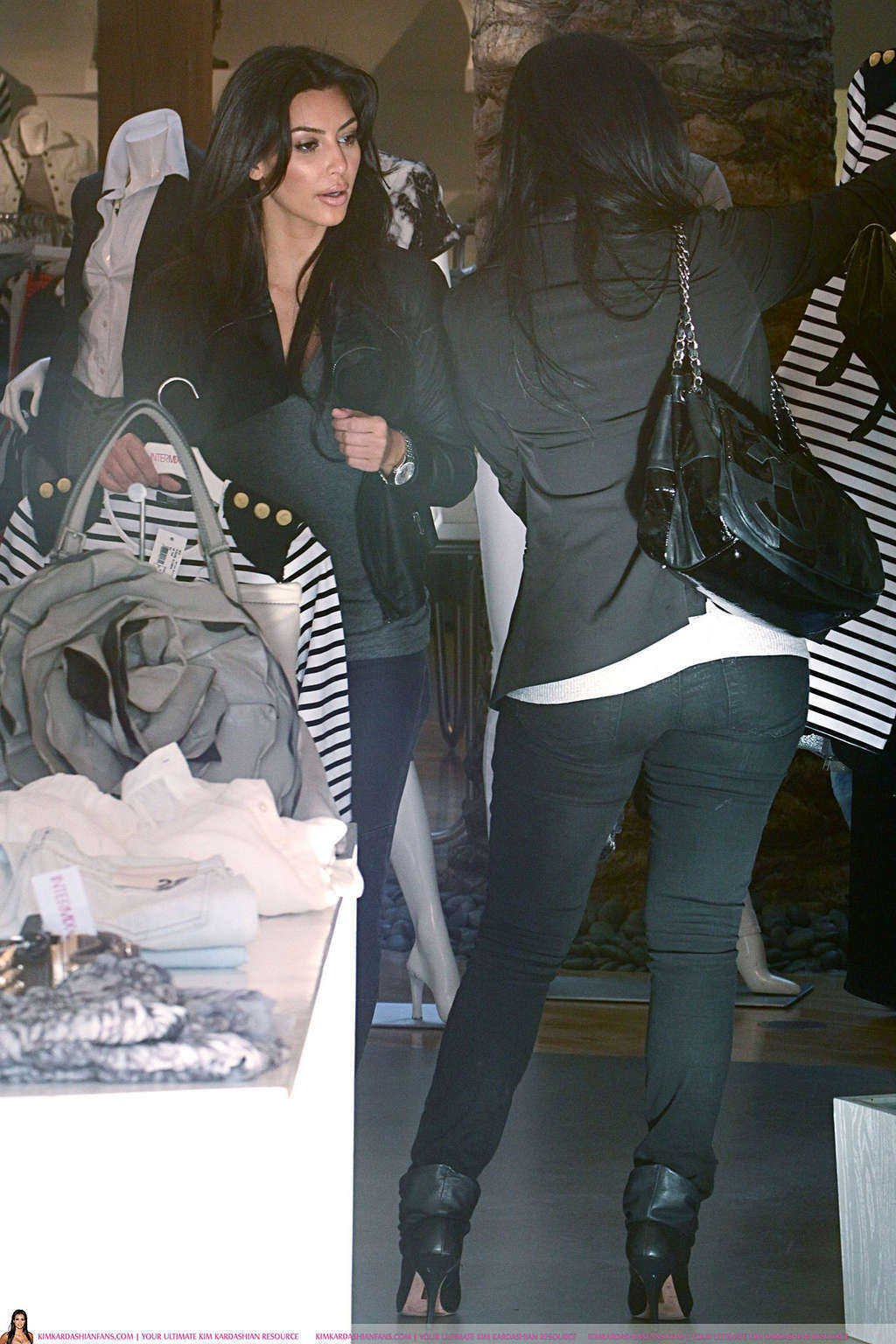 Kim Kardashian showing her fucking sexy ass in jeans on street #75356494
