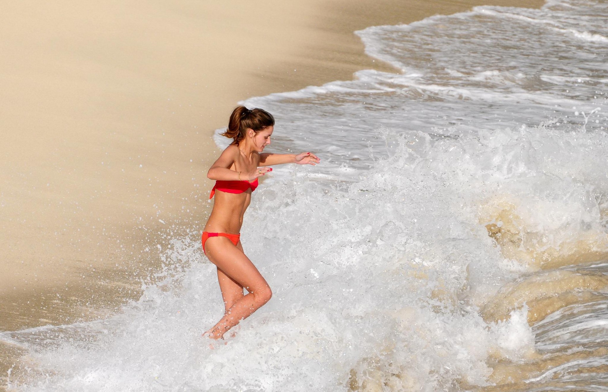 Olivia Palermo in bikini mentre pomicia con il suo ragazzo su una spiaggia a St.
 #75278051