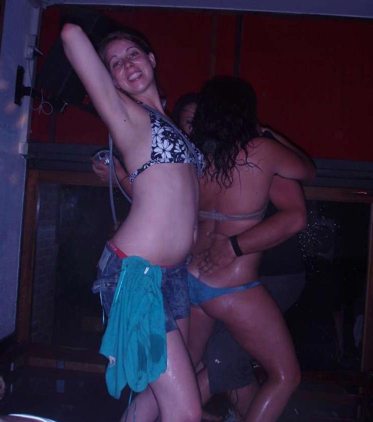 Really drunk amateur girls flashing tits