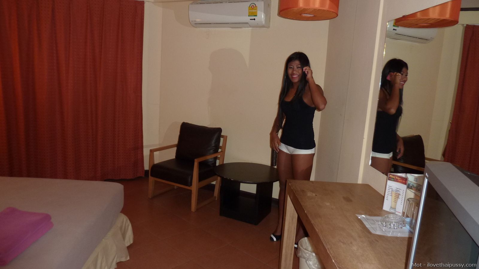 不潔なタイの売春婦が休暇中のスウェーデン人セックス旅行者とファック アジアンスラット
 #68166253