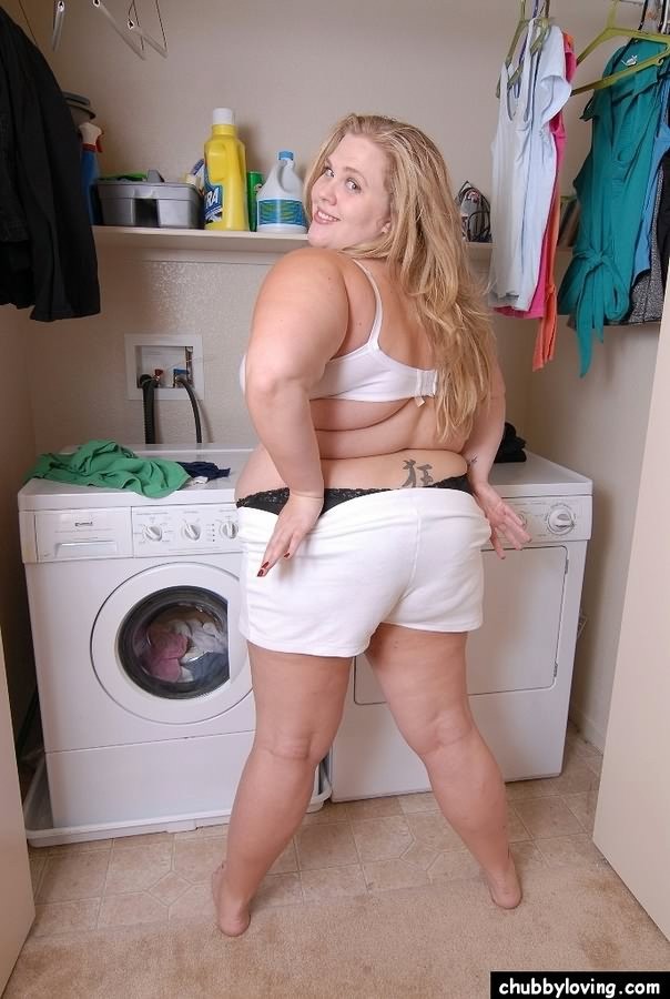 Fat blonde Christina Curves gets nasty in laundry #71759626