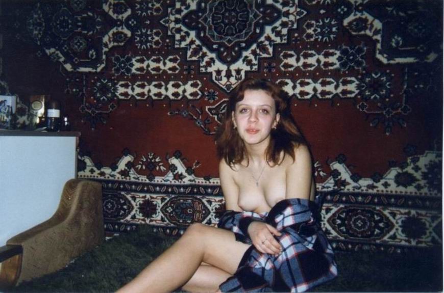 Retro rusa amateur teens poser
 #67255155