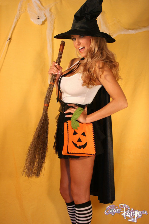 Ember Reigns busty babe dressed as a sexy halloween witch #73764020