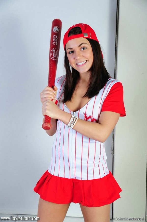 Gorgeous petite eighteen year old toys pussy in baseball uniform #78393591