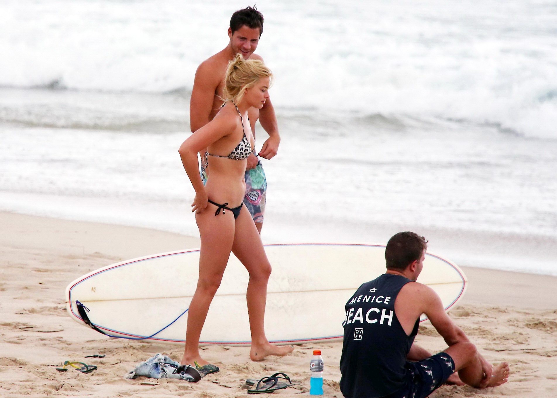 Margot Robbie showing off her bikini body at a beach in Byron Bay #75177029