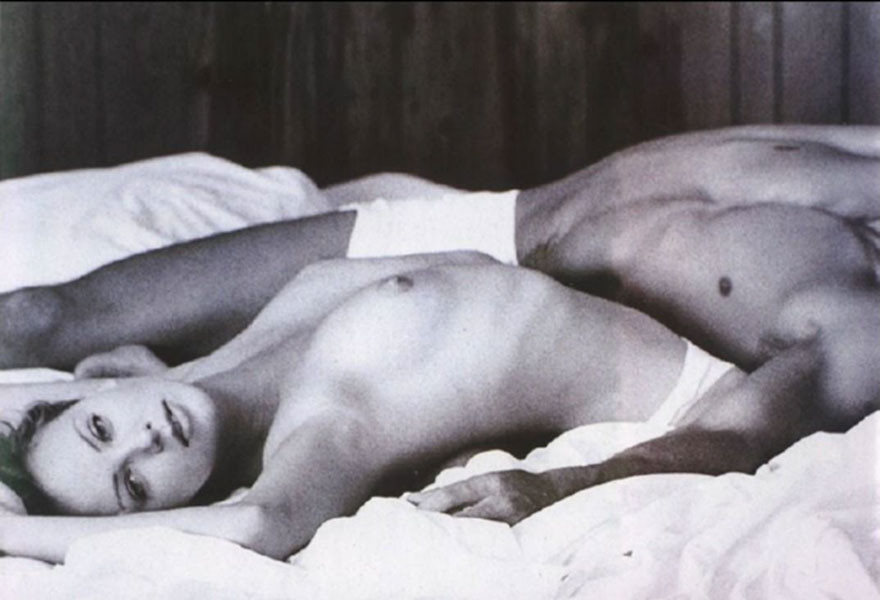 Charlize theron zeigt Muschi und Titten und Upskirt Paparazzi-Bilder
 #75438003