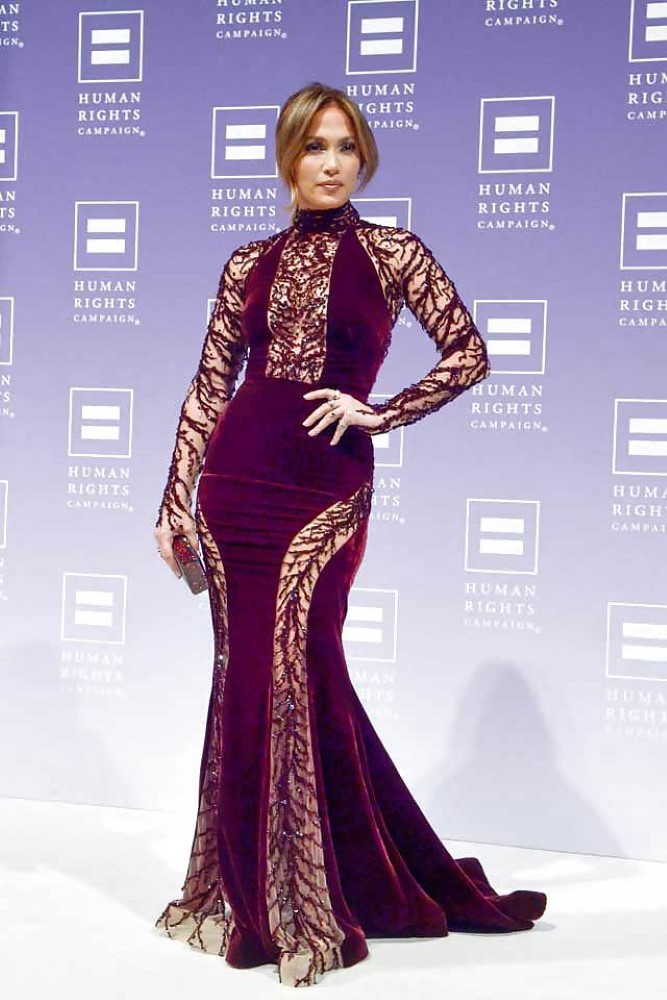 Jennifer Lopez : vidéo et photos de son scandale de cul nu
 #75190177