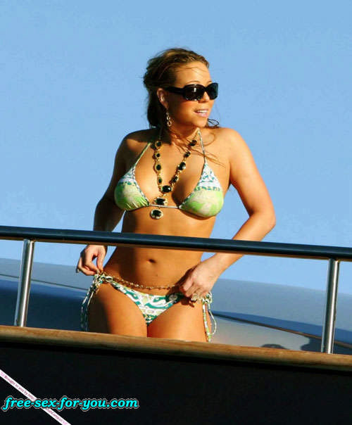 Mariah Carey posing in skimpy bikini on yacht paprazzi pix #75432212