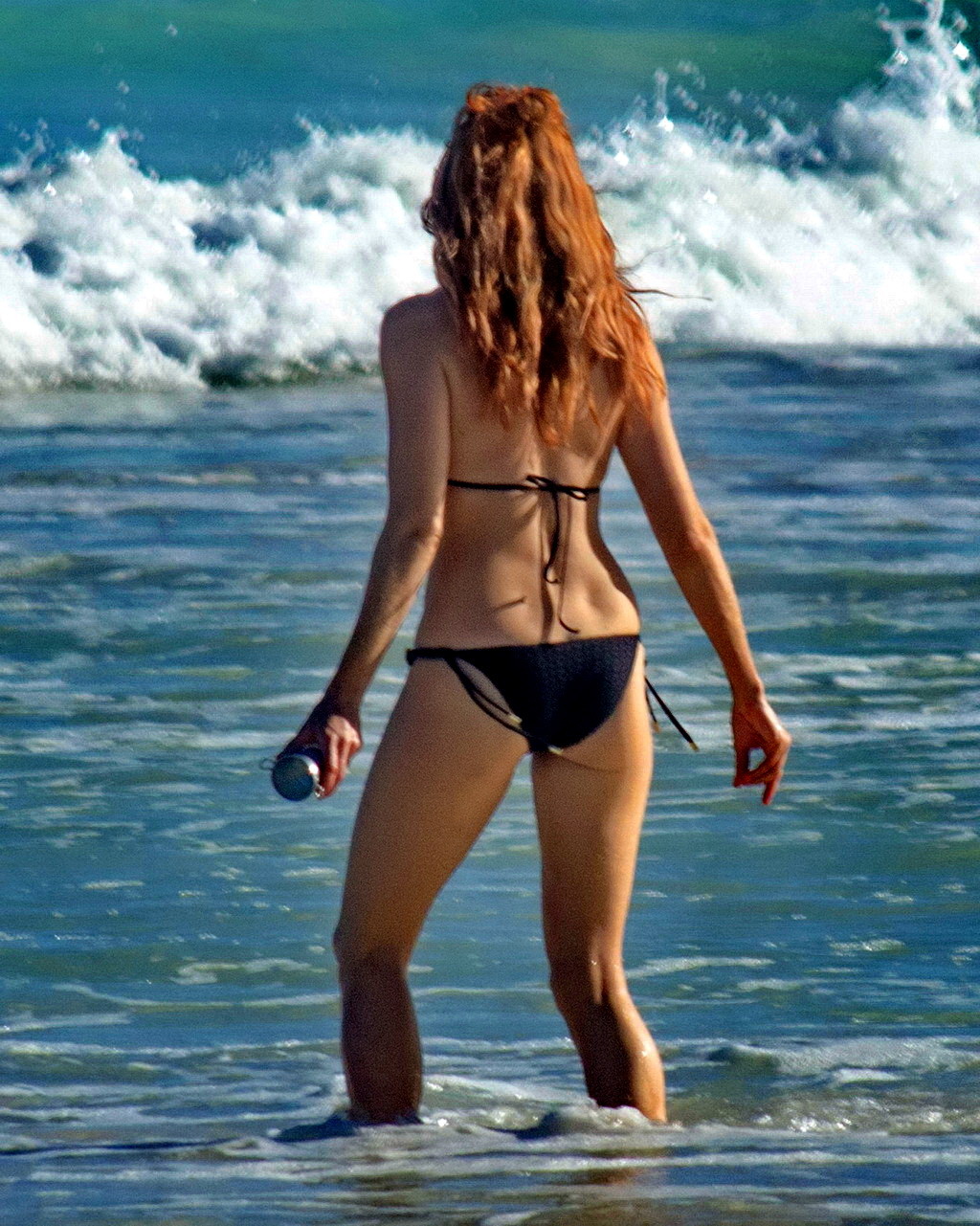 Sienna Miller indossa un bikini nero su una spiaggia in Messico
 #75206917