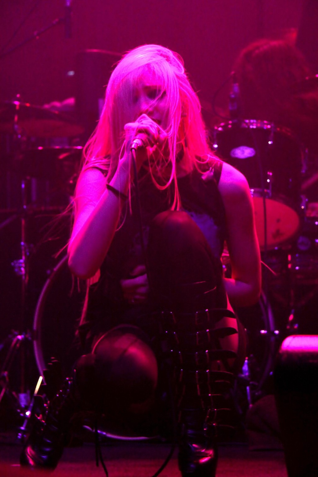 Taylor Momsen flashing her panties on stage in Montreal #75284212