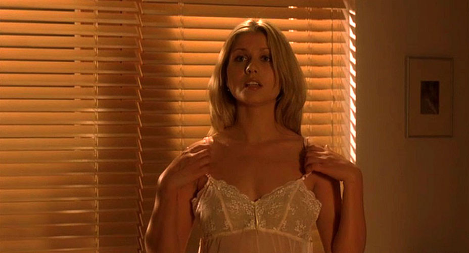 Jessica boehrs montrant ses beaux gros seins dans des captures de films nus
 #75396417