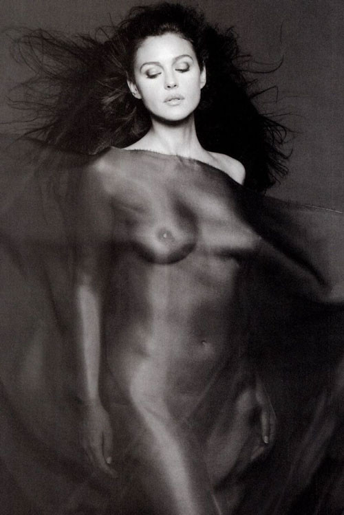 Monica Bellucci exposed tits and posing naked in water #75438274