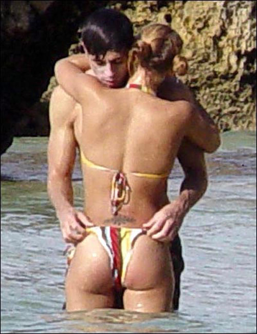 Anna Kournikova amazing ass in bikini thongs #75380990