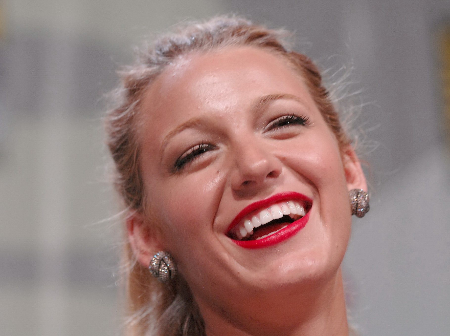 Blake lively portant une robe décolletée lors de la promotion de 'green lantern' à san fr.
 #75309939