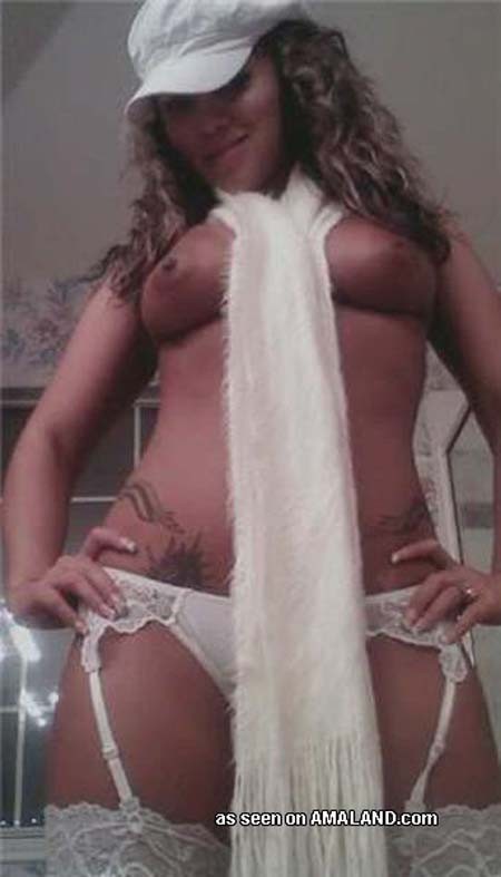 Sexy amateur curvy Latina bombshell #68422085