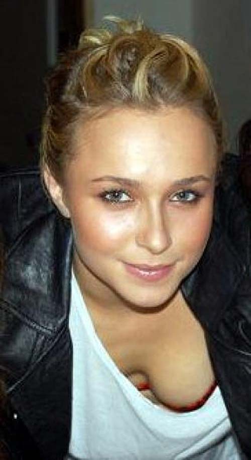 Hayden panettiere guardando molto caldo e sexy su foto private
 #75284630