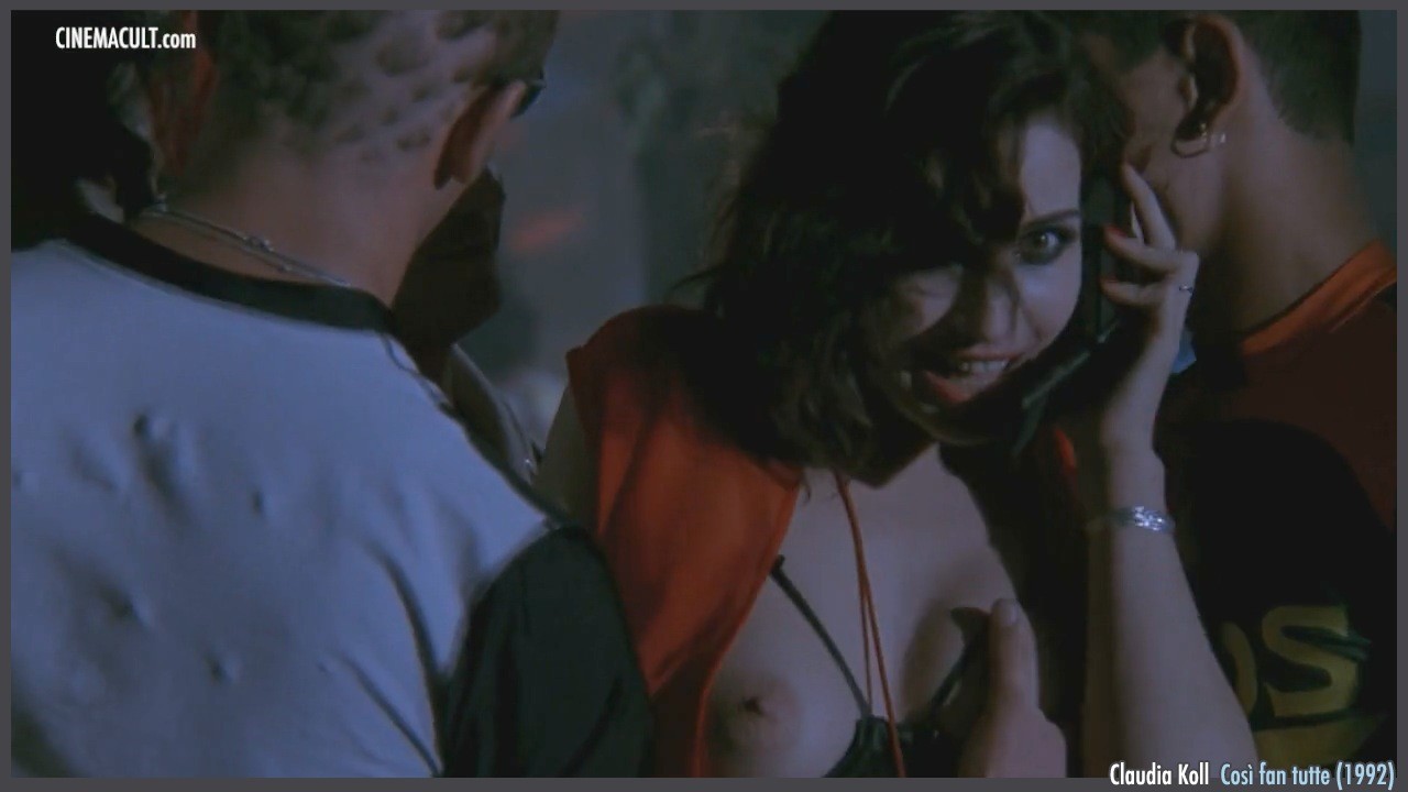 Heiße italienische Schauspielerin claudia koll nackt aus einem Film
 #74682674