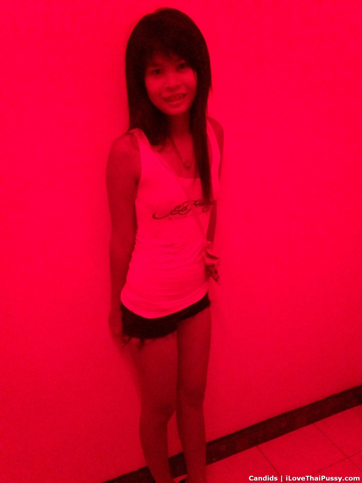 Hot thai bargirl Hooker gefickt roh und schluckt Sex Tourist Sperma asiatische Schlampe
 #67932412