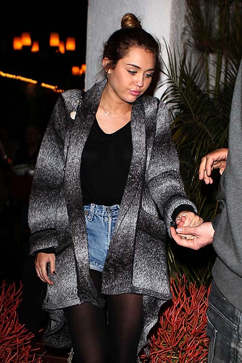 Miley Cyrus very sexy and hot see thru paparazzi photos #75276015