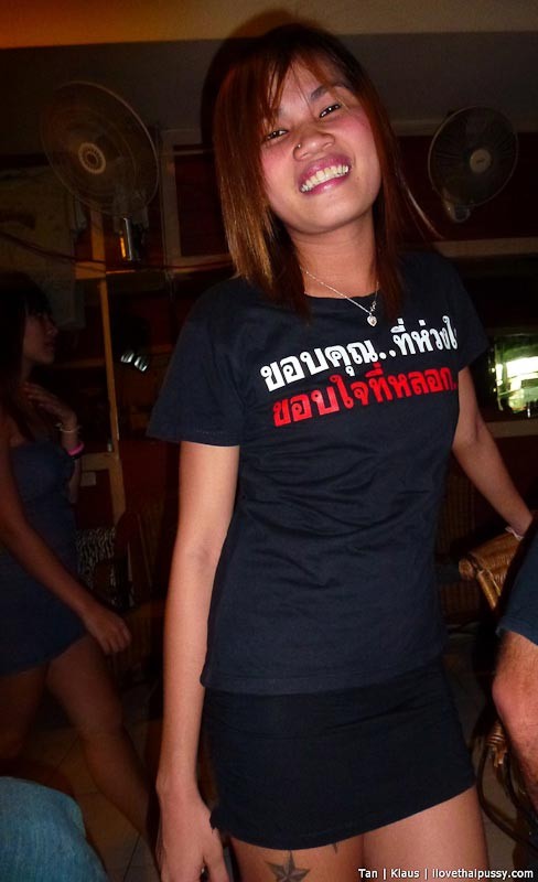 Thai bargirl Tan spreads her meaty cunt lips wide for cock #68345340
