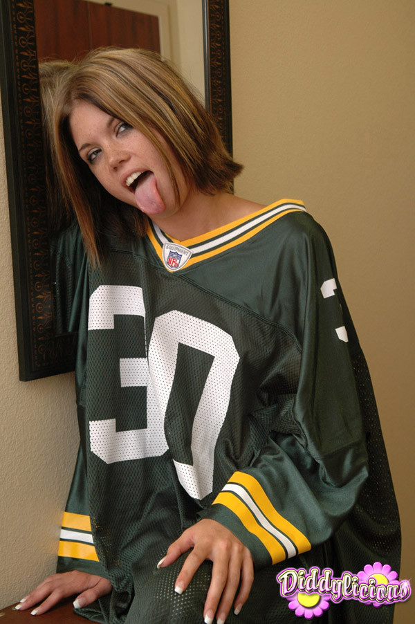 Diddy es un fan incondicional de los Packers desnudo
 #74947480