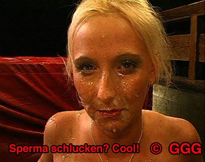 Rubia alemana bukkake zorra consiguiendo su cara acristalada con esperma
 #76547523