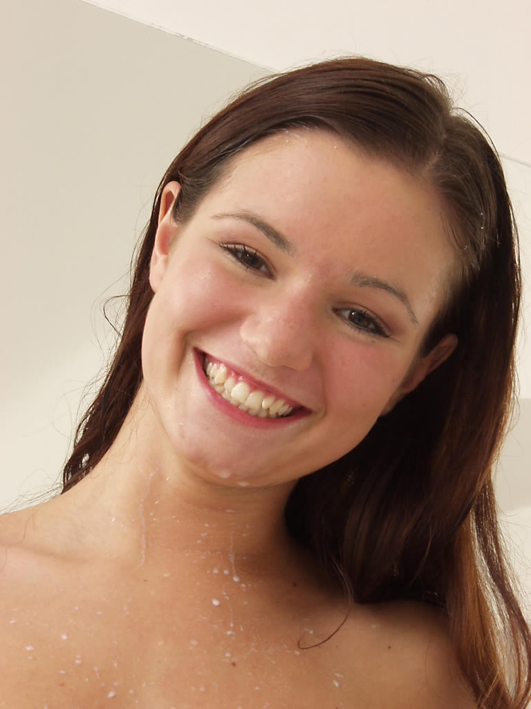 Adorable teen gets wet and kinky in the bathtub #70621922